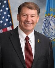 Portrait of Mike Rounds
