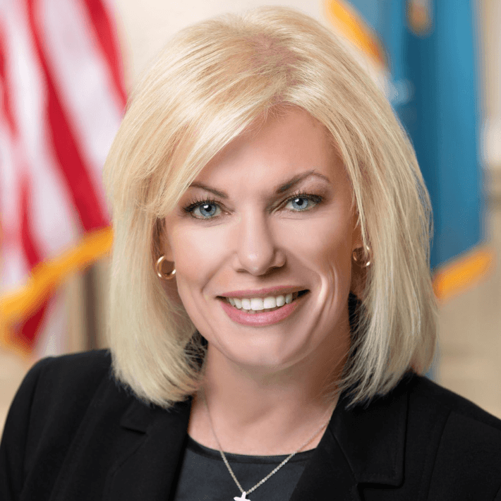 Portrait of Nicole Poore