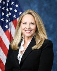 Portrait of Laura Gillen
